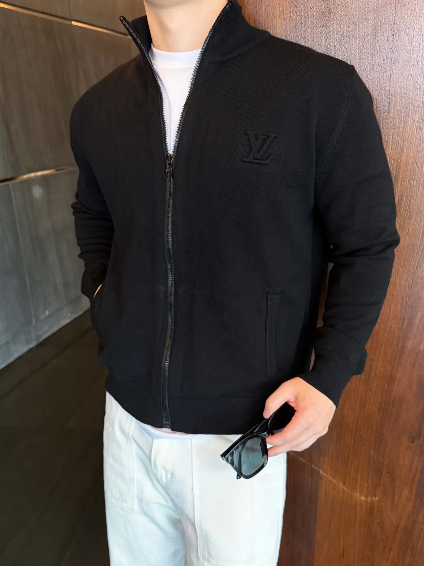 Louis Vuitton/